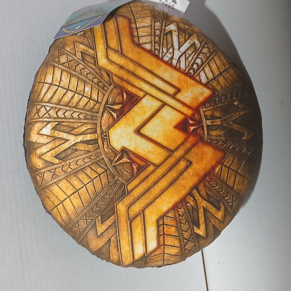 Wonder Woman Logo Round Plush Throw Pillow Soft  Kids Room Decor‎ NWT
